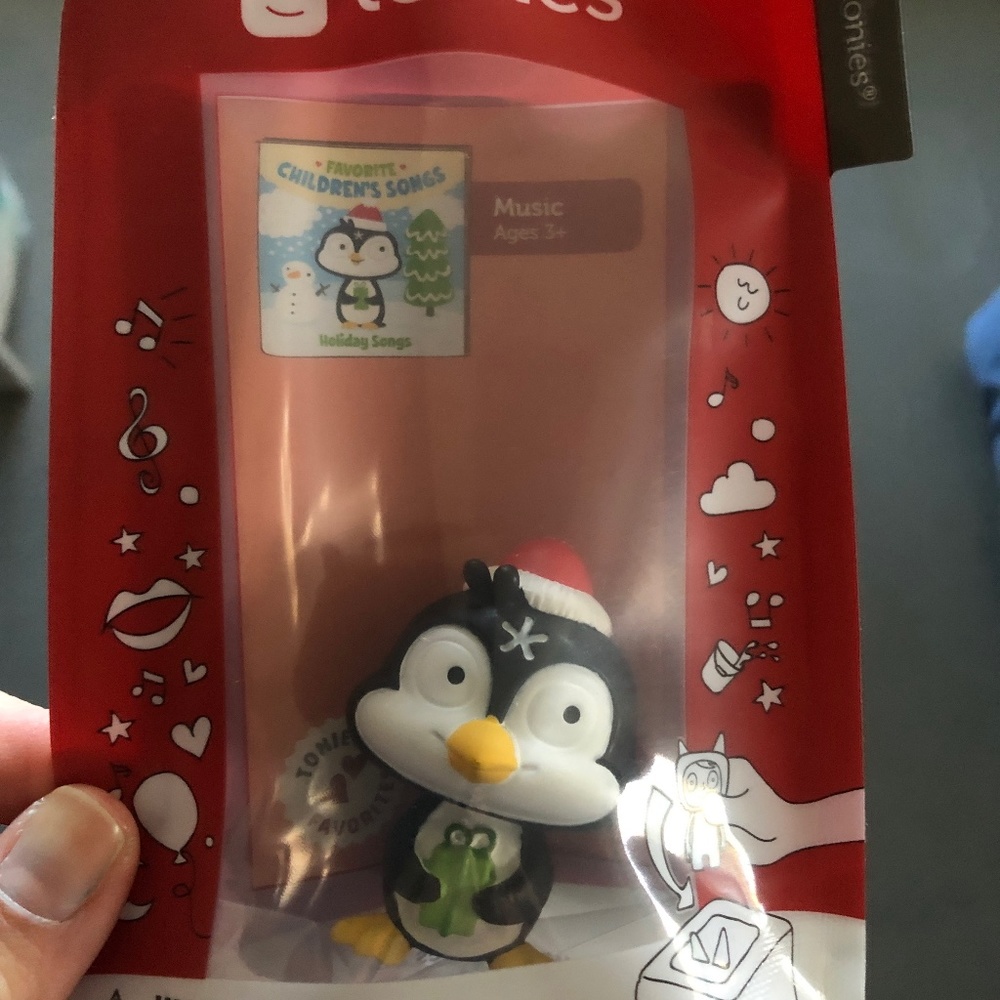 Tonies penguin children holiday songs toniebox